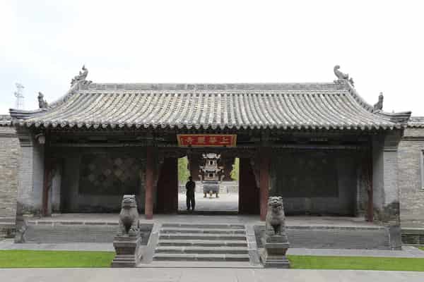 Huayan Temple in Datong