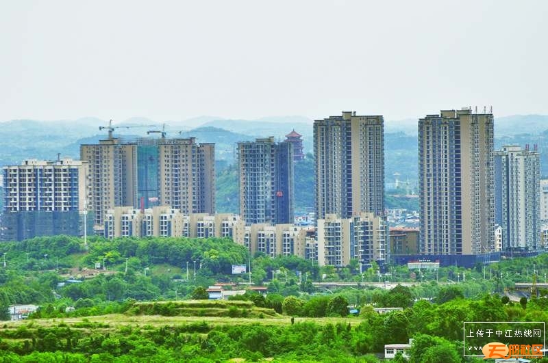 Yanying Mountain landscape in Zhongjiang County