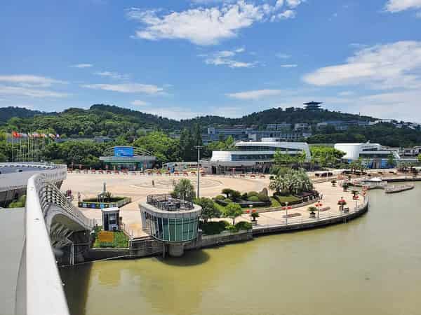 Taihu Lake tourism waterfront in Huzhou