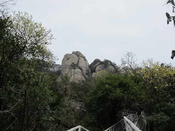 Lingshan Mountain in Shangrao