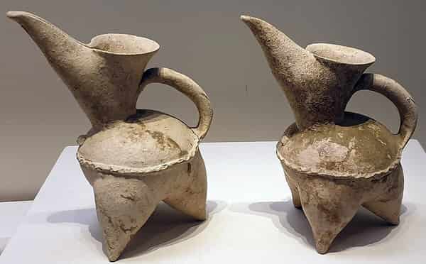 Dawenkou Culture white pottery in Tai'an