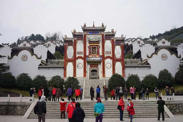 Qu Yuan cultural sites in Yichang