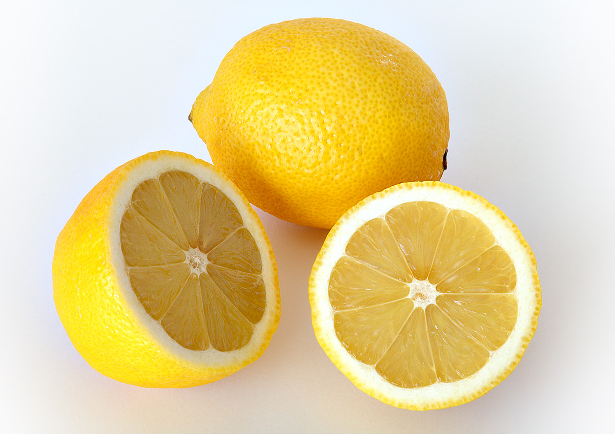 Generic lemon ingredient image, not an Anyue batch